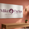 Wandschild Mike & Carlos – Büroempfang Mike & Carlos Wandschild im Empfangsbereich eines Büros