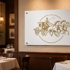 Wandschild Pferdekutsche im Innenbereich eines Restaurants